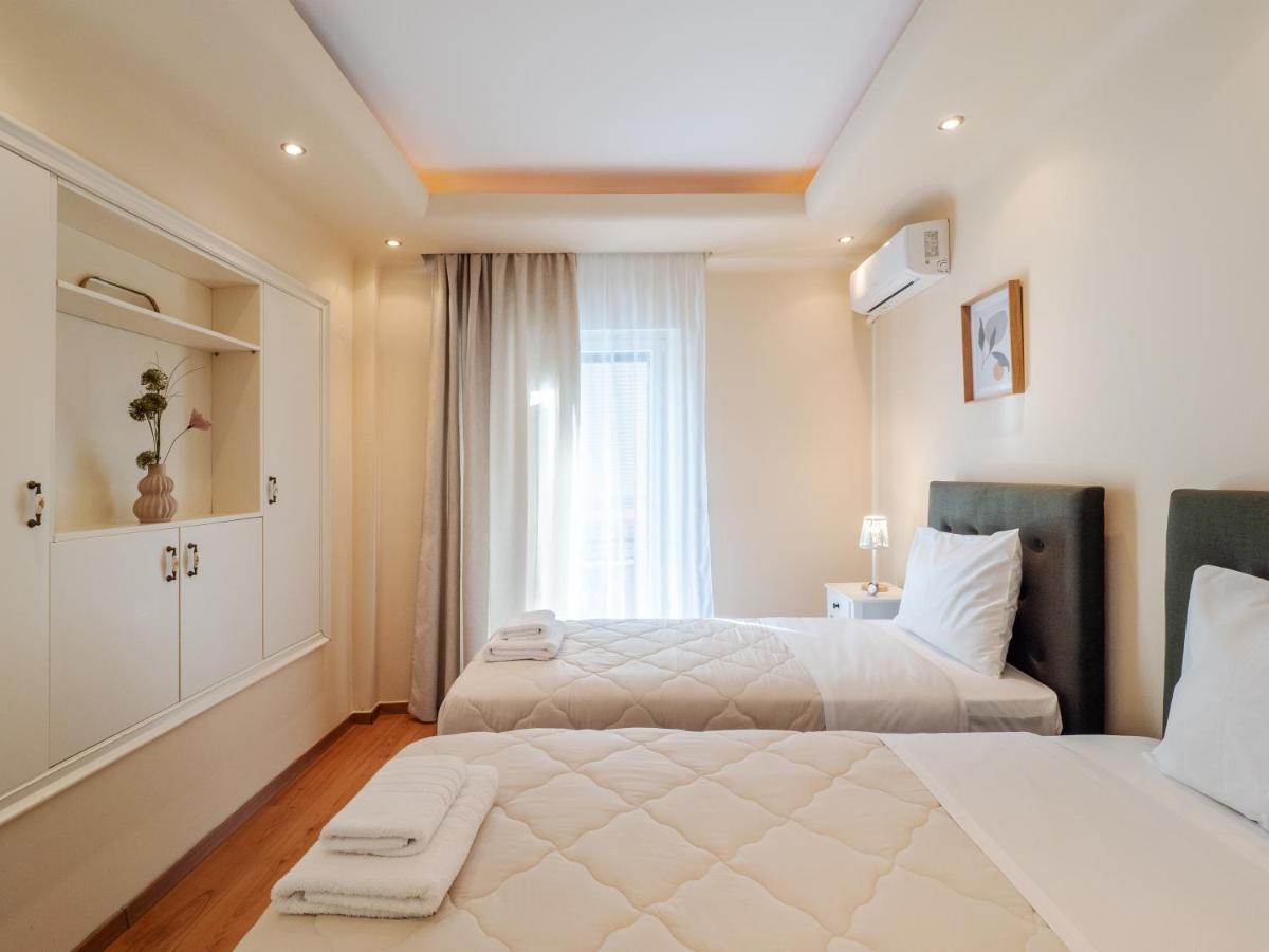 Aura Elegant Apartment Near Garitsa Bay Análipsis المظهر الخارجي الصورة