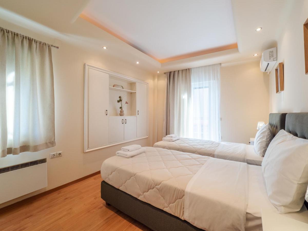 Aura Elegant Apartment Near Garitsa Bay Análipsis المظهر الخارجي الصورة