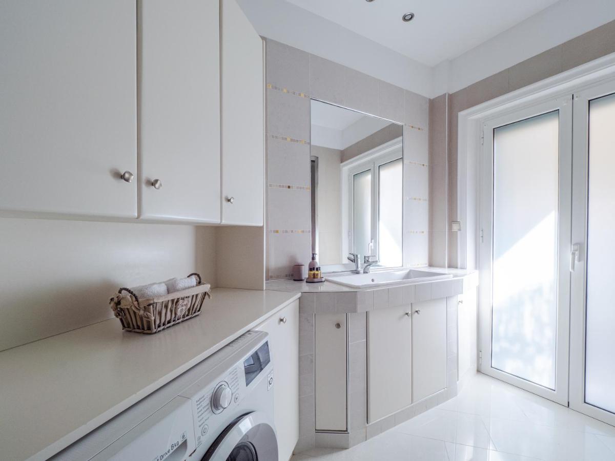 Aura Elegant Apartment Near Garitsa Bay Análipsis المظهر الخارجي الصورة