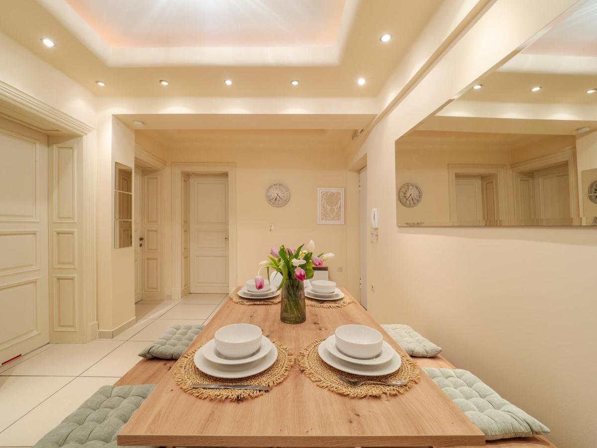 Aura Elegant Apartment Near Garitsa Bay Análipsis المظهر الخارجي الصورة