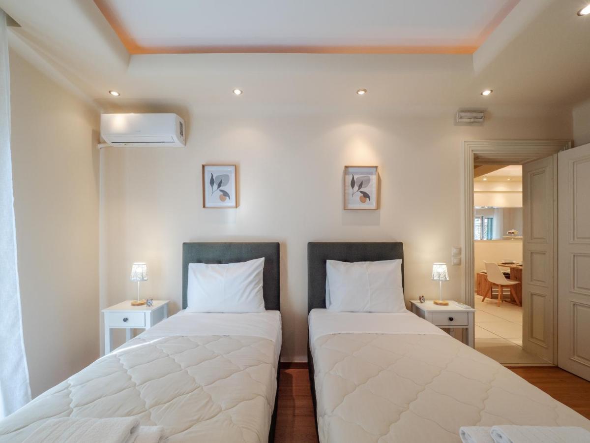 Aura Elegant Apartment Near Garitsa Bay Análipsis المظهر الخارجي الصورة