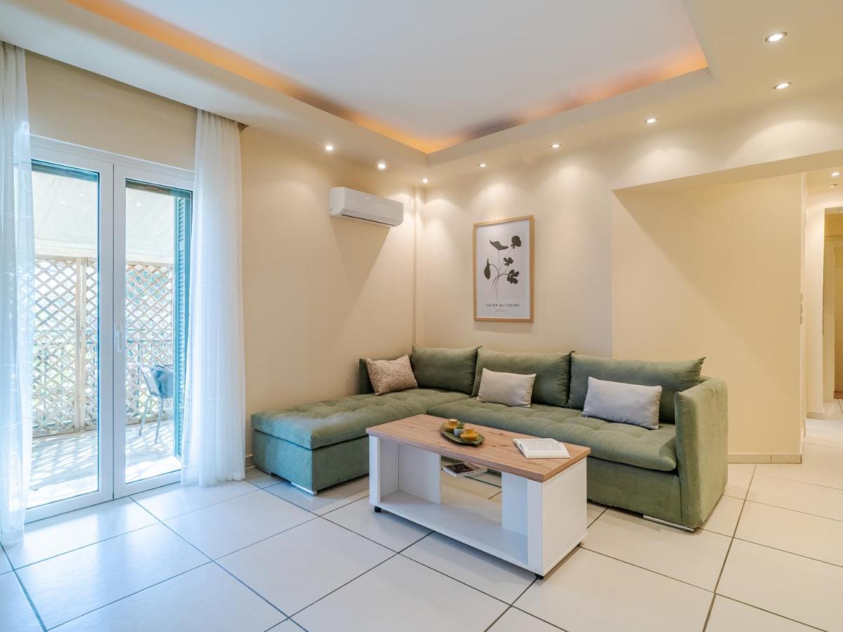 Aura Elegant Apartment Near Garitsa Bay Análipsis المظهر الخارجي الصورة
